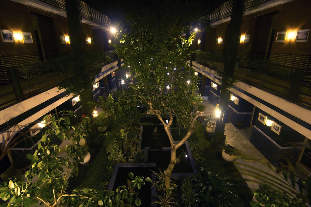 Savita Garden Inn Yogyakarta Kültér fotó